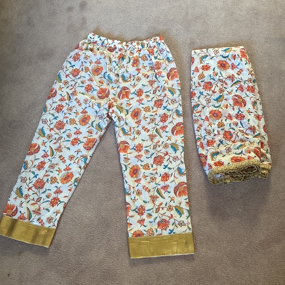 Indian suit BRAND NEW ! - Picture 6 of 8